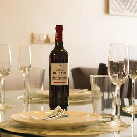 Casa Canaria Bei Golf Del Sur Mit Meerblick Jacuzzi 4 Schlafzimmer Und 2 Badezimmer Perfekt Fuer Familien Und Gruppen * San Miguel de Abona