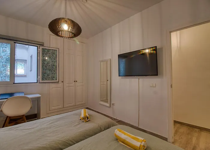 Casa Canaria Bei Golf Del Sur Mit Meerblick Jacuzzi 4 Schlafzimmer Und 2 Badezimmer Perfekt Fuer Familien Und Gruppen Appartement San Miguel de Abona