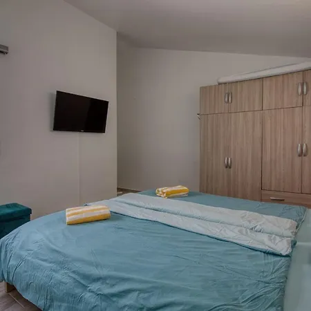 Casa Canaria Bei Golf Del Sur Mit Meerblick Jacuzzi 4 Schlafzimmer Und 2 Badezimmer Perfekt Fuer Familien Und Gruppen *