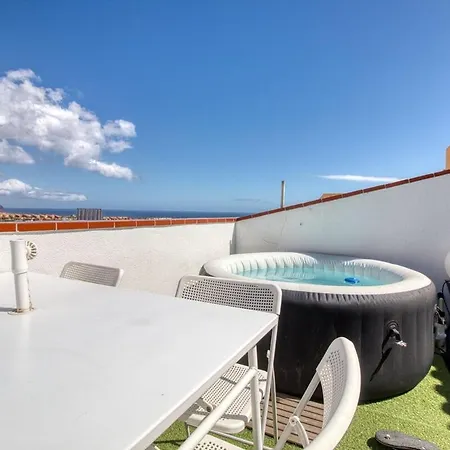 Casa Canaria Bei Golf Del Sur Mit Meerblick Jacuzzi 4 Schlafzimmer Und 2 Badezimmer Perfekt Fuer Familien Und Gruppen Apartment *