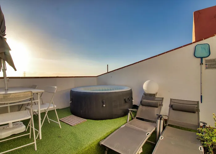 Casa Canaria Bei Golf Del Sur Mit Meerblick Jacuzzi 4 Schlafzimmer Und 2 Badezimmer Perfekt Fuer Familien Und Gruppen Lejlighed San Miguel de Abona