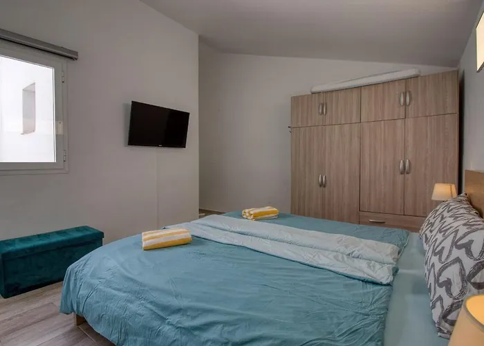 Casa Canaria Bei Golf Del Sur Mit Meerblick Jacuzzi 4 Schlafzimmer Und 2 Badezimmer Perfekt Fuer Familien Und Gruppen *