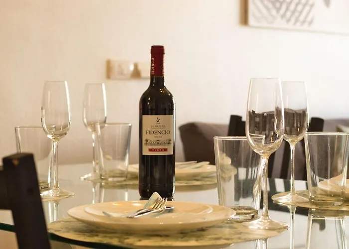 Casa Canaria Bei Golf Del Sur Mit Meerblick Jacuzzi 4 Schlafzimmer Und 2 Badezimmer Perfekt Fuer Familien Und Gruppen * San Miguel de Abona