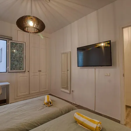 Casa Canaria Bei Golf Del Sur Mit Meerblick Jacuzzi 4 Schlafzimmer Und 2 Badezimmer Perfekt Fuer Familien Und Gruppen Daire San Miguel de Abona