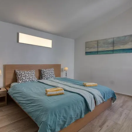 Casa Canaria Bei Golf Del Sur Mit Meerblick Jacuzzi 4 Schlafzimmer Und 2 Badezimmer Perfekt Fuer Familien Und Gruppen Daire *