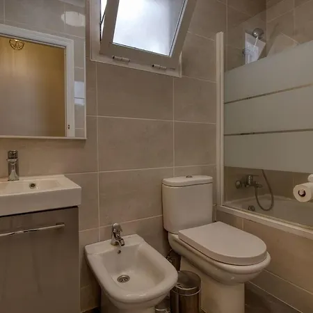 Daire Casa Canaria Bei Golf Del Sur Mit Meerblick Jacuzzi 4 Schlafzimmer Und 2 Badezimmer Perfekt Fuer Familien Und Gruppen